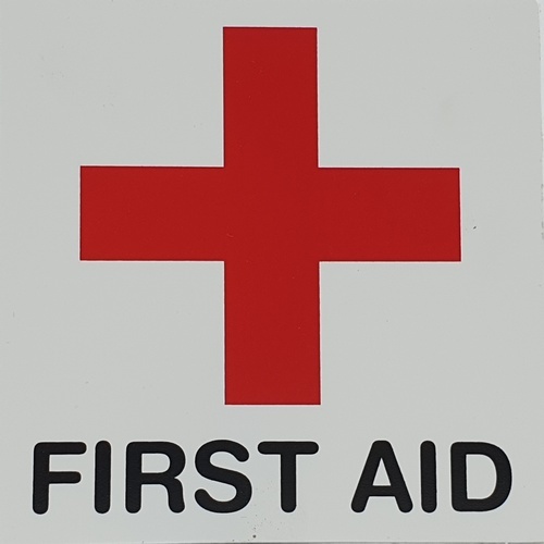 ป้ายPP (ปฐมพยาบาล) SGB1101-17 ขนาด 10x10 ซม.