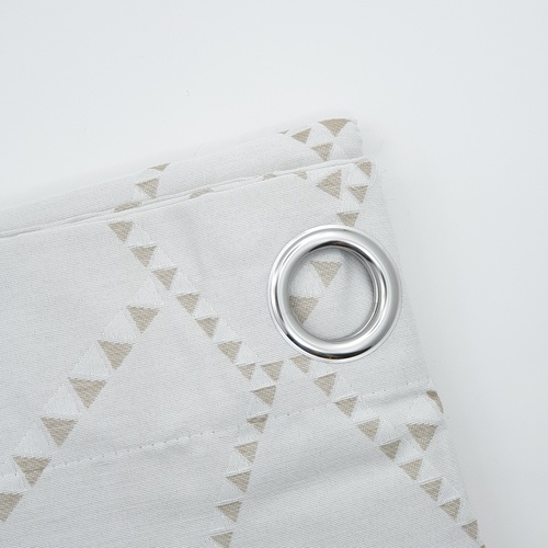 ผ้าม่านหน้าต่างพิมพ์ลาย A72010RR
#1WD ขนาด 150x160 ซม. สีเบจ