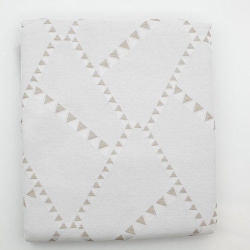 ผ้าม่านหน้าต่างพิมพ์ลาย A72010RR
#1WD ขนาด 150x160 ซม. สีเบจ