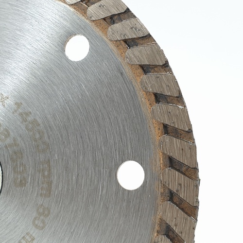 BOSCH ใบเพชร 4 นิ้ว Turbo Universal ตัดแห้ง #740