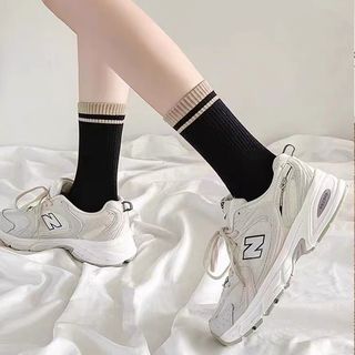 KOJI ถุงเท้าข้อกลางลายเส้นบน รุ่นSC52 ขนาด11x18x0.5ซม.คละสี