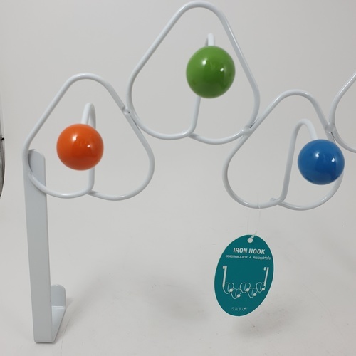 Iris ขอแขวนผ้าสแตนเลส 5 ขอ รุ่น GZC053   สีขาว