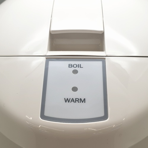 TOSHIBA กระติกน้ำร้อน 3.3 ลิตร PLK-G33ESB สีฟ้า