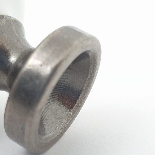 ปุ่มจับเฟอร์นิเจอร์ 31x30มม. 481.22.023