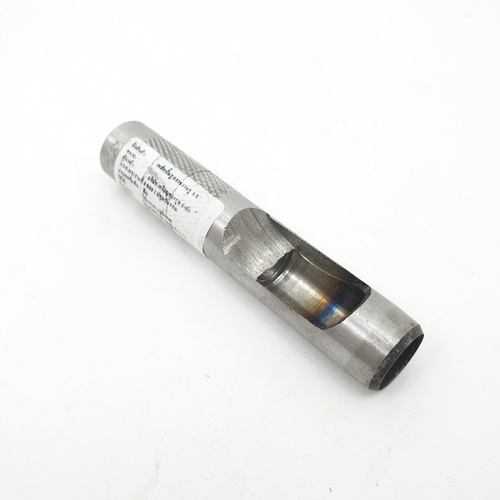 ขวานคู่ เหล็กปั๊มรู 5/8นิ้ว