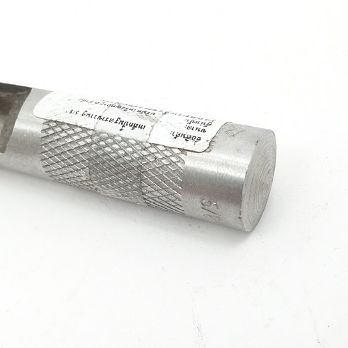 ขวานคู่ เหล็กปั๊มรู 5/8นิ้ว