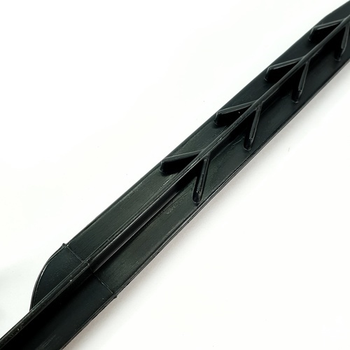 Super Products  RP 16 ขาปักยึดท่อ 16 มม. สูง 20ซม. (10 อัน/แพ็ค)