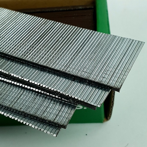 KING ตะปูปืนลมขาเดี่ยวยิงไม้ 30mm.รุ่น F30 5000นัด สีเขียว