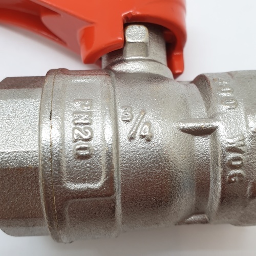 ANA บอลวาล์วทองเหลือง รูบี๊ก 3/4 รุ่น BV114 ด้ามสีส้ม