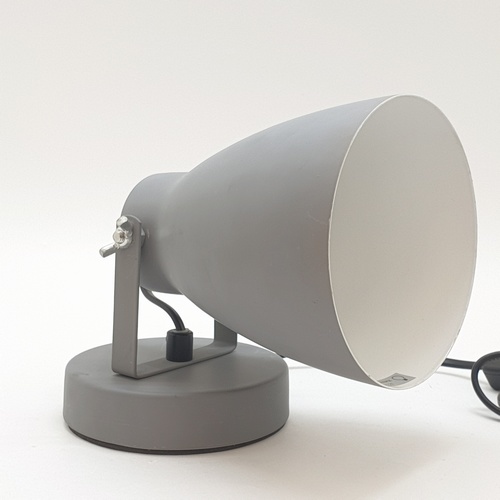 EILON โคมไฟตั้งโต๊ะวินเทจ 40 W รุ่น HFT0366B-1A ขั้ว E27 สีเทา