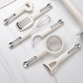 KOSCH กระชอนพร้อมด้ามจับ EASYCOOK สีขาว