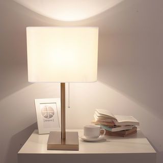 EILON โคมไฟตั้งโต๊ะ ขั้ว E27 มีโซ่ดึงเปิด-ปิด ขนาด 26x26x 51cm รุ่น WP198223 สีขาว