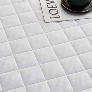 Truffle ผ้ารองที่นอนกันเปื้อน (กันน้ำและไรฝุ่น) แบบสายรัด รุ่น Yuki-6 ขนาด 182x200x2 ซม. (6ฟุต) สีขาว