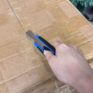 Smith คัตเตอร์ 18 มม. รุ่น YL-2087 ขนาด 4.4x15.8x2.4 ซม. สีฟ้า