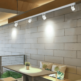 EILON แทร็กไลท์ LED หน้าแปดเหลี่ยม  6W รุ่นTP-OTL-W6WW  แสงวอร์มไวท์ สีขาว