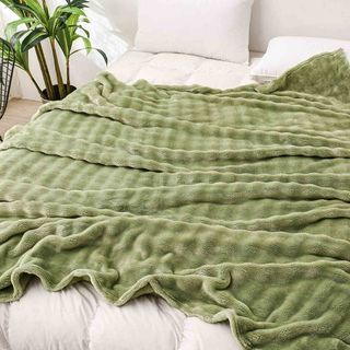 Truffle ผ้าห่ม รุ่น Nako-04 ขนาด 150x200 ซม. สีเขียว