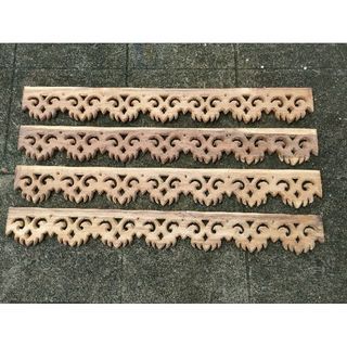 เชิงชายไม้สักลายมงกุฎ 6นิ้วx100cm.
