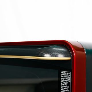 TOSHIBA ไมโครเวฟ ขนาด 30L รุ่น ER-ND300C(R) สีแดง