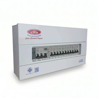CEO เครื่องตัดไฟฟ้า 11 ช่อง 63A รุ่นป้องกันฟ้าผ่า