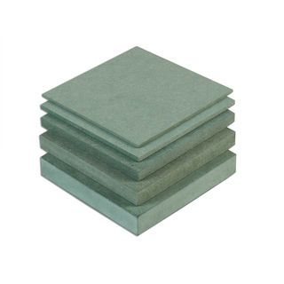 VANACHAI ไม้ MDF เปลือยทนชื้น HMR V70 PLUS  18 มม. 123x245 ซม.