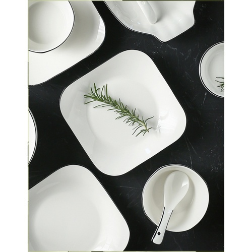 ADAMAS จานเซรามิคทรงเหลี่ยม 9 นิ้ว ANTONIO สีขาว