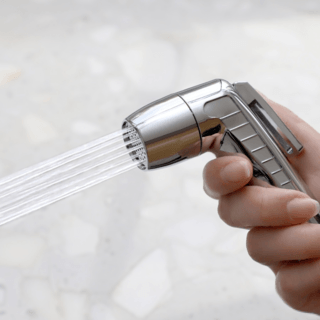 Iris ชุดสายฉีดชำระพร้อมสต็อปวาล์ว 2 ทาง รุ่น 6FXQ003-2F