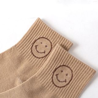 KOJI ถุงเท้าข้อกลางลายยิ้ม รุ่นSC22 ขนาด11x17.5x0.5ซม.คละสี