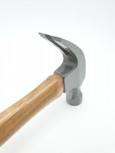 HUMMER ค้อนหงอนด้ามไม้ HICKORY หัวเว้า รุ่น CH-16W 16oz