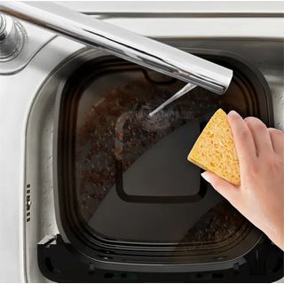 TEFAL หม้อทอดไร้น้ำมันระบบดิจิทัล ขนาด 7.5 ลิตร รุ่น EY855D68 สีดำ