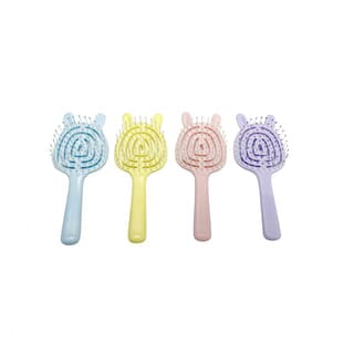 KOJI หวีแปรงผมหทรงแมวนอร์ดิน รุ่น co196 ขนาด 6.5X17x2ซม.คละสี