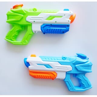 TOYS ของเล่นปืนฉีดน้ำแบบชัก รุ่น1029 ขนาด32x17.5x4ซม.คละสี