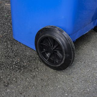 KLEANZY ถังขยะเทศบาลฝาเรียบทรงเหลี่ยม 120 ลิตร รุ่น TG51804-BU ขนาด 57x46x93 ซม. สีน้ำเงิน (ขยะทั่วไป) 1/4