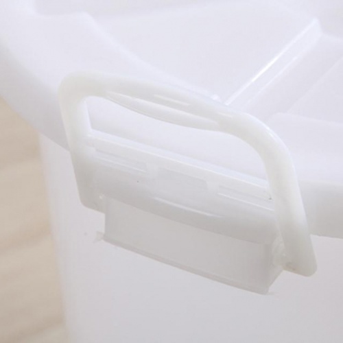 GOME ถังน้ำพลาสติกพร้อมฝา 40 ลิตร รุ่น HX0032499 ขนาด 43.5x43.5x41.5 ซม. สีขาว