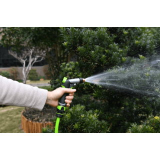 Tree O Plus ปืนฉีดน้ำเหล็กปรับ2รูปแบบ พร้อมข้อต่อสวมเร็ว รุ่นGLB-8205-0 สีเขียวดำ