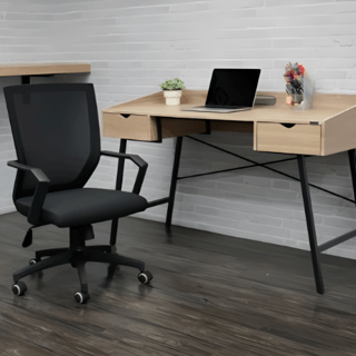 SMITH โต๊ะทำงาน รุ่น FURRON ขนาด 133x55x84 ซม. สีไม้ธรรมชาติ 