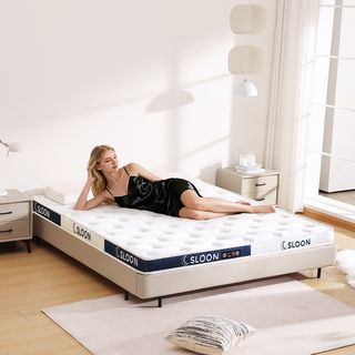 SLOON ท็อปเปอร์ เมมโมรี่โฟม รุ่น Moon ความหนา 4 นิ้ว ขนาด 180x200x10 ซม. (6ฟุต) สีขาว