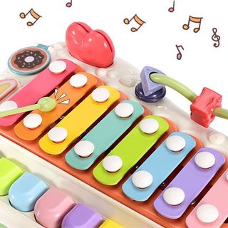 TOYS ของเล่นไซโลโฟนทรงเค้ก รุ่น 2499002 ขนาด 27x13x17 ซม. คละสี