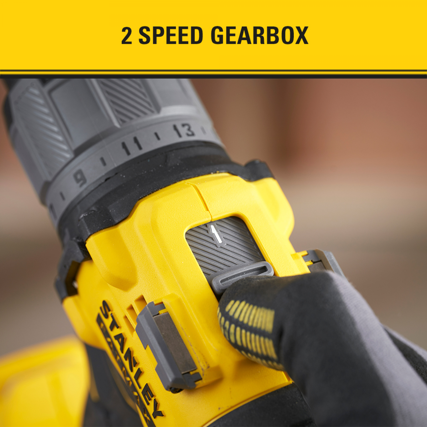 STANLEY สว่านกระแทกไร้สายไร้แปรงถ่าน V20 2 สปีด SBD726M1K-B1 พร้อมแบตเตอรี่ 4AH 