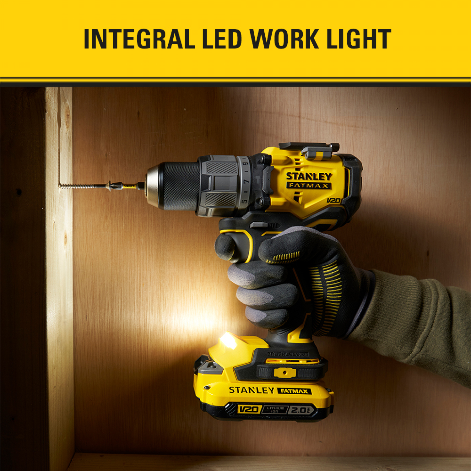 STANLEY สว่านกระแทกไร้สายไร้แปรงถ่าน V20 2 สปีด SBD726M1K-B1 พร้อมแบตเตอรี่ 4AH 