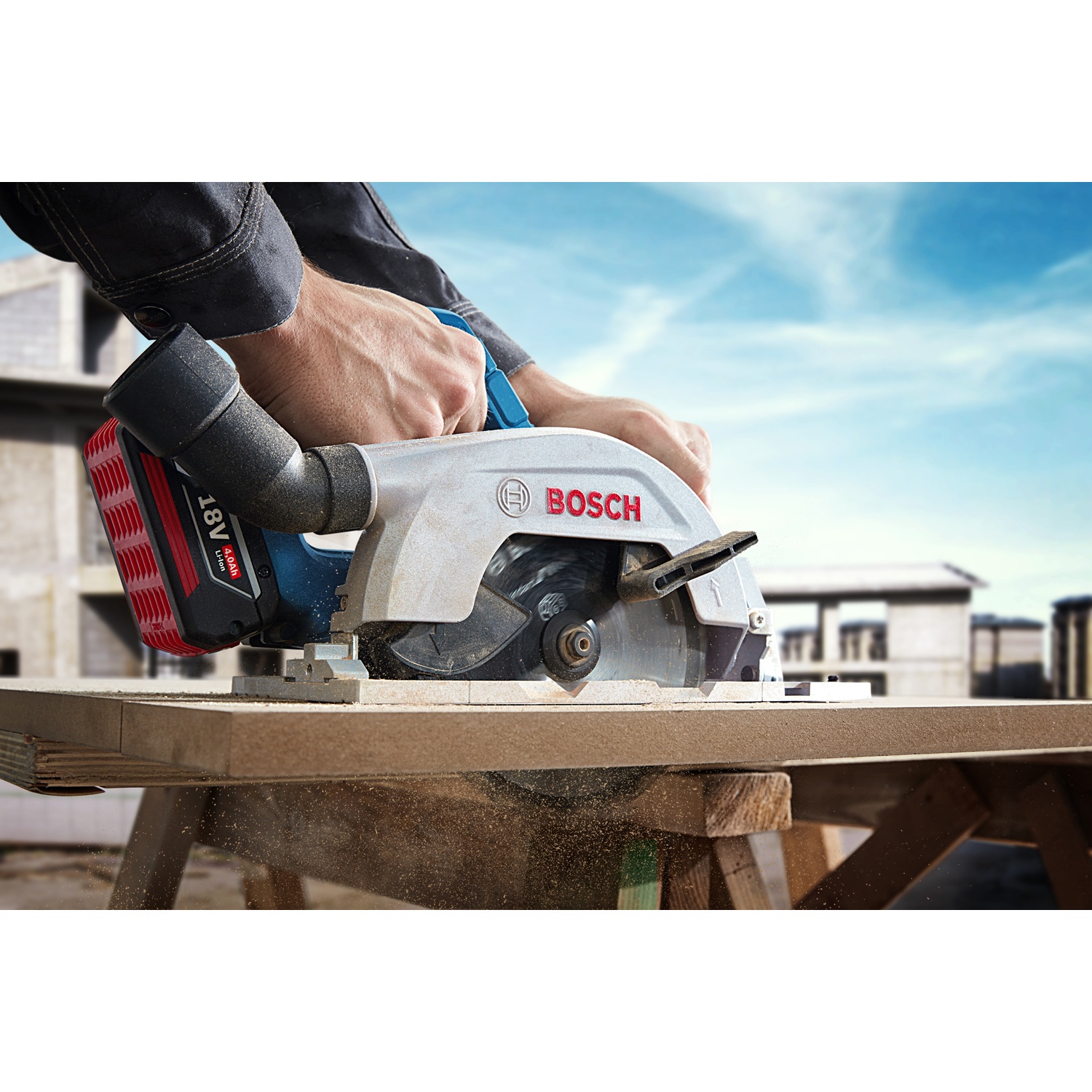 BOSCH เลื่อยวงเดือนไร้สาย 18V รุ่น GKS185-LI (เฉพาะเครื่อง)