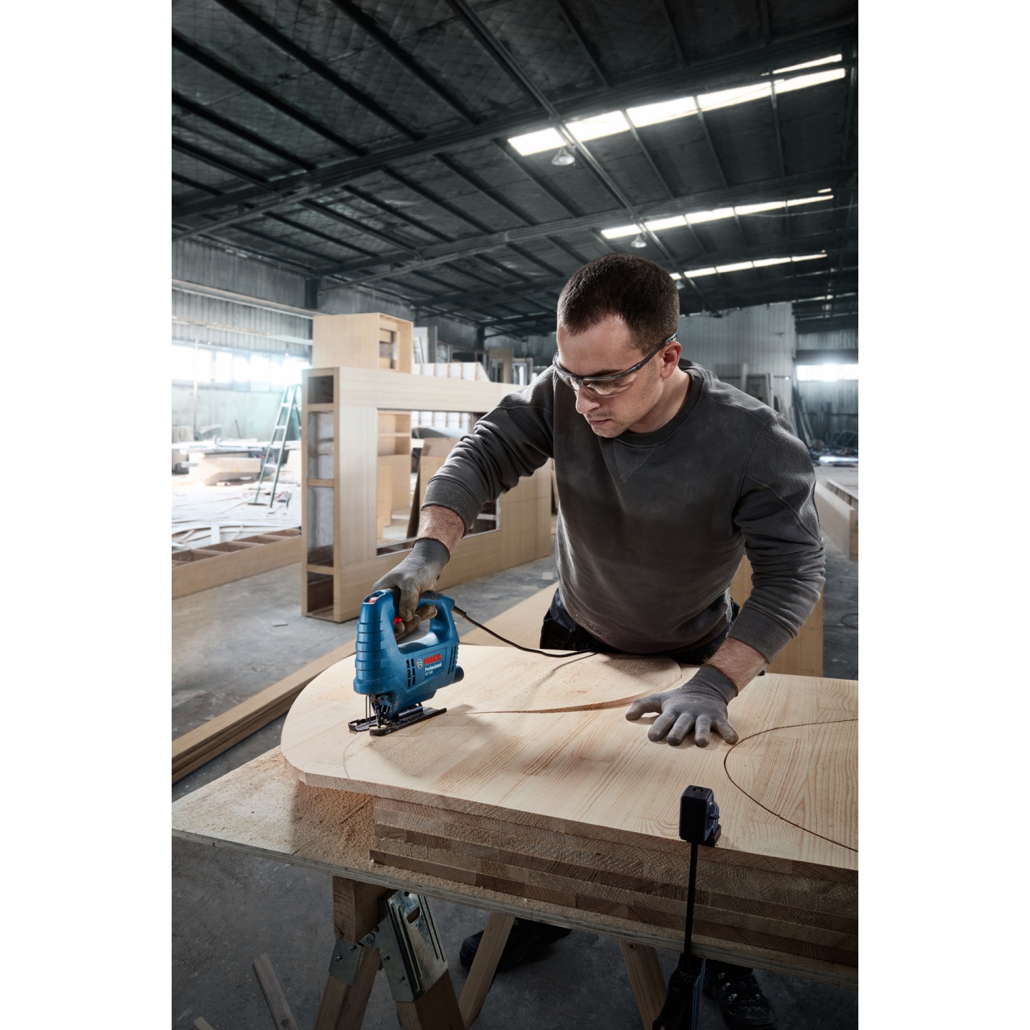 BOSCH เลื่อยจิ๊กซอว์ 65mm 500W รุ่น GST680