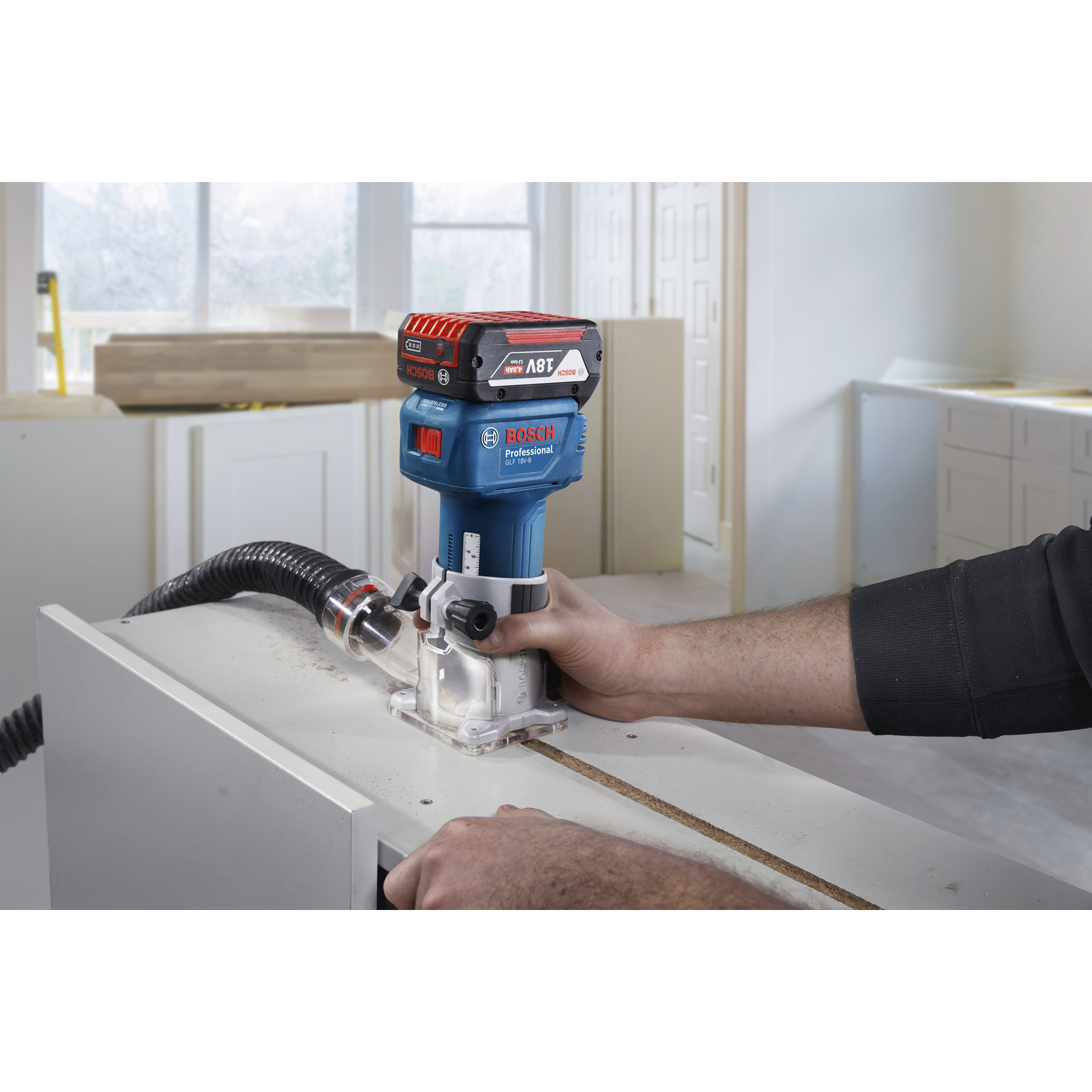 BOSCH เครื่องเร้าท์เตอร์ไร้สาย 18V BL รุ่น GLF18V-8 (เฉพาะเครื่อง)