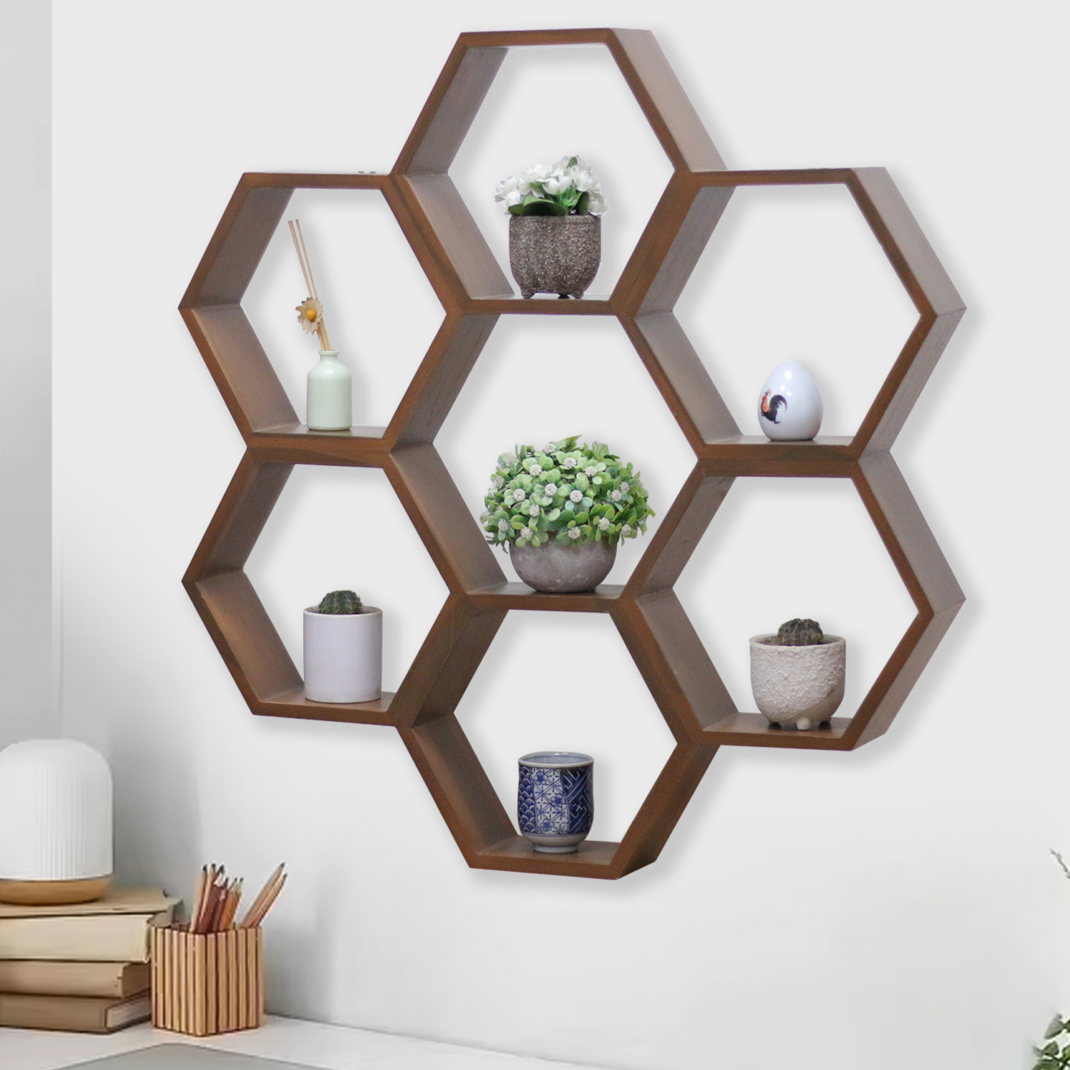 รังผึ้ง 6 ช่อง ทรงกลม ที่แขวนผนังไม้สัก ขนาด 75x75 ซม. สีไม้สักเข้ม