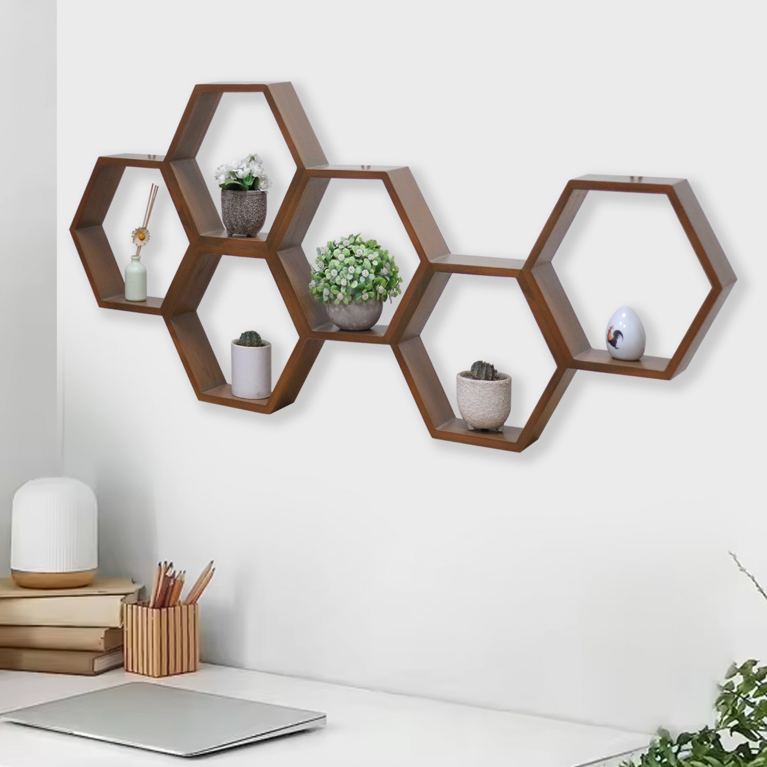 รังผึ้ง 6 ช่อง ทรงยาว แขวนผนังไม้สัก ขนาด 50x116 ซม. สีไม้สักเข้ม