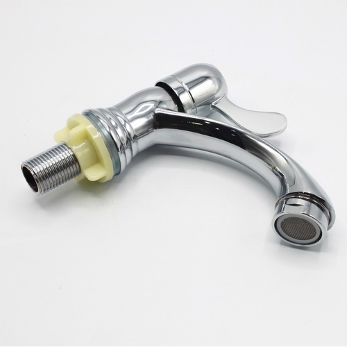 Iris ก๊อกอ่างล้างหน้าด้ามปัดทรงโค้ง ใบพาย รุ่น IR-51111