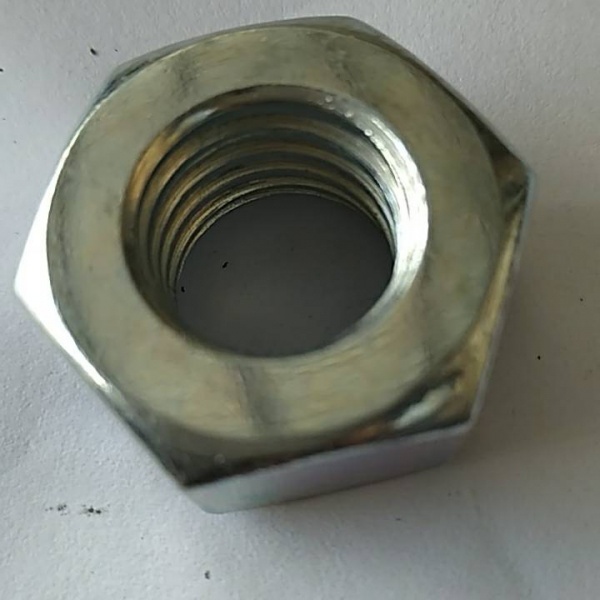 FIX-XY น็อตตัวเมีย 5/8 (1 KG/ถุง)