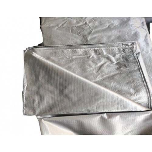 แมงป่อง ผ้าใบอย่างกลาง 6x8 M. สีเงิน