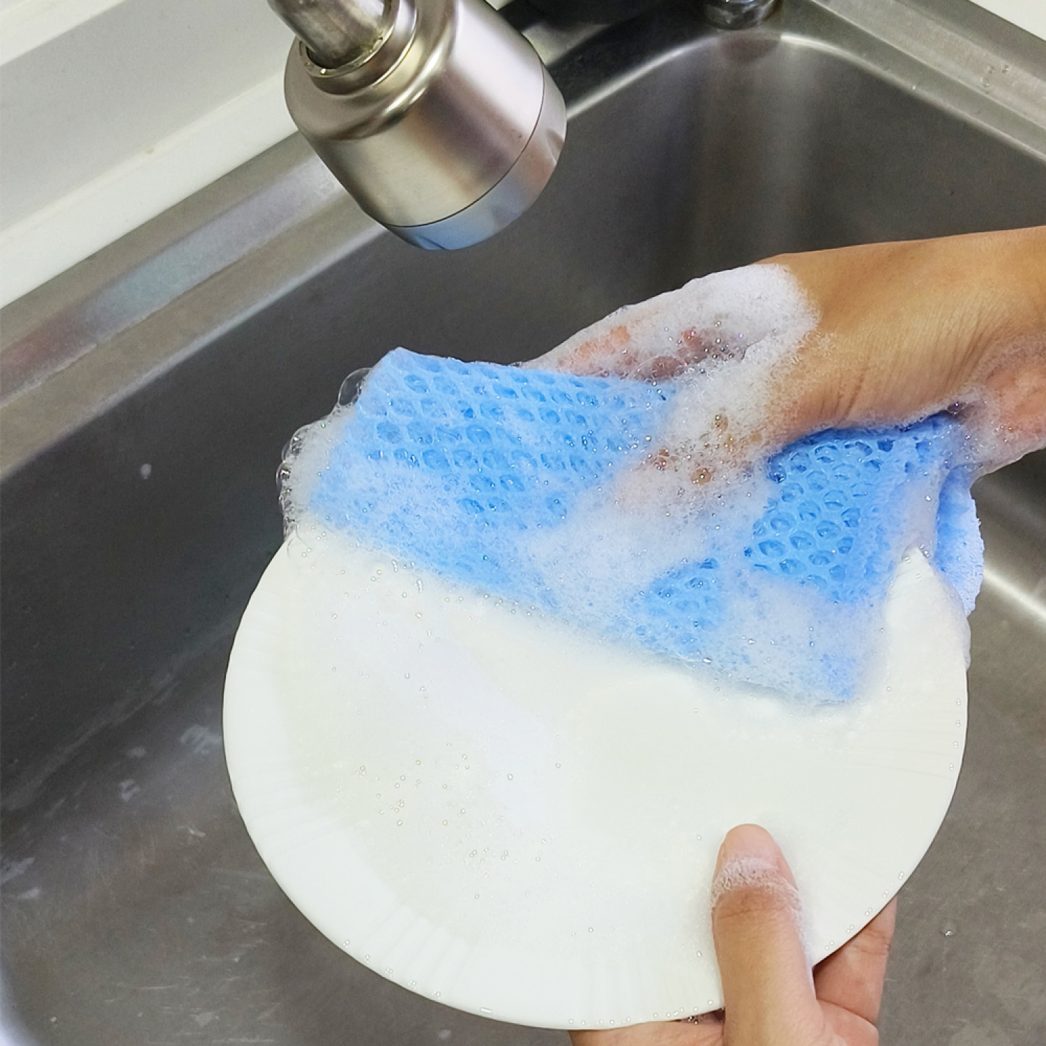 Poly-brite ผ้าตาข่ายล้างจาน ขนาดใหญ่ รุ่น 640-12D คละสี (แพ็ค1ชิ้น)