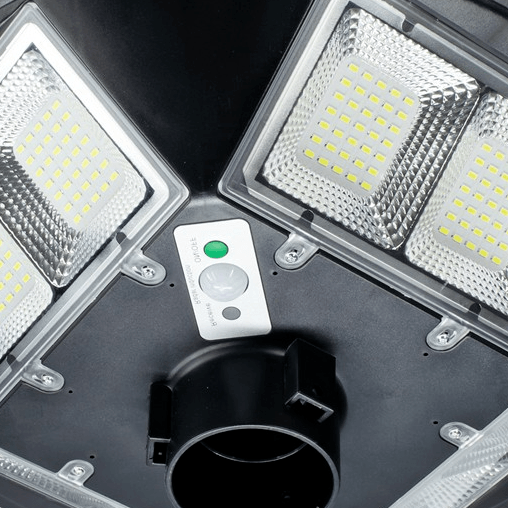 EILON โคมไฟสนาม UFO โซลาร์เซลล์ พร้อมรีโมท 200W  แสงเดย์ไลท์ สีดำ (เฉพาะตัวโคม)