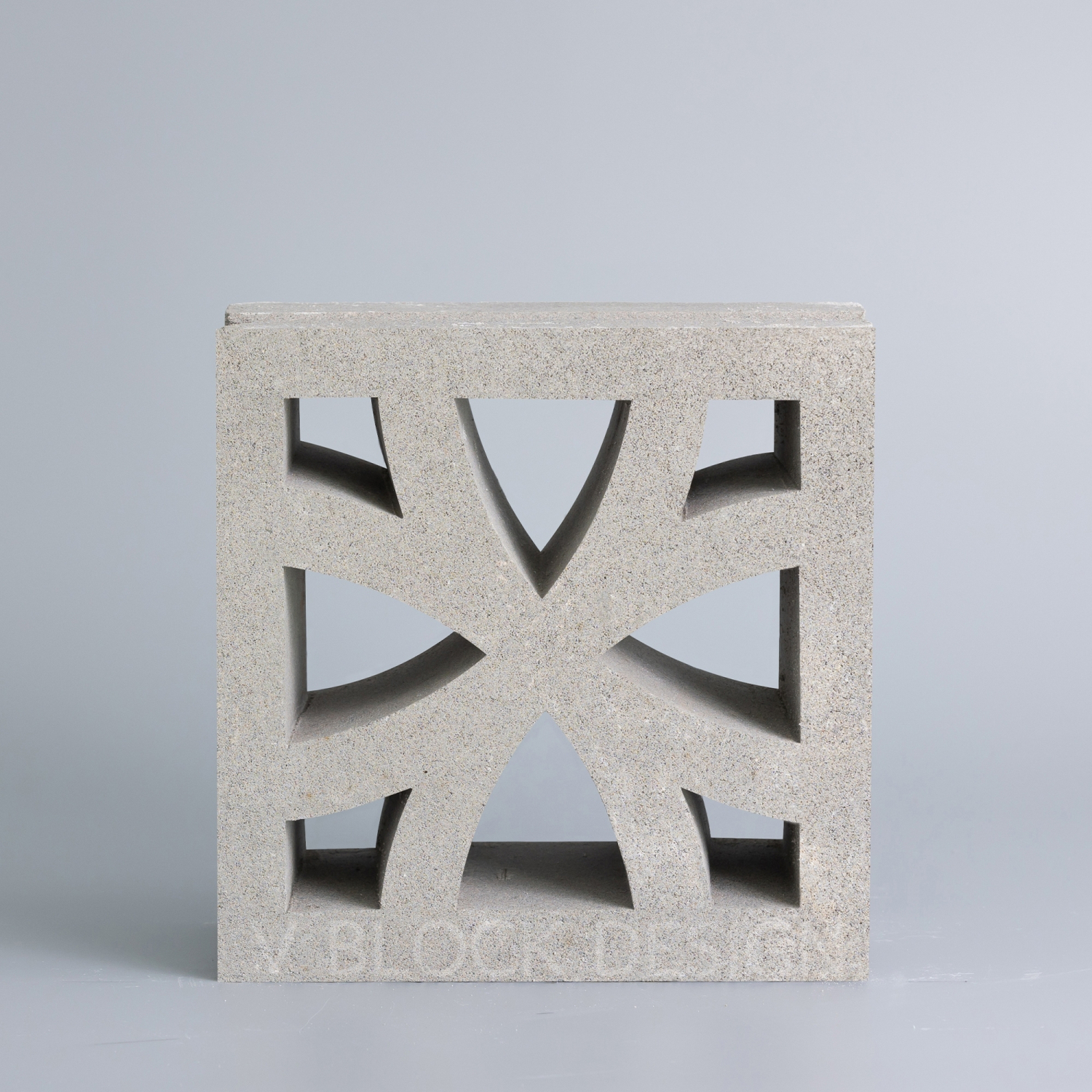 วีบล็อค อิฐบล็อกช่องลมลาย ลายกังหัน 1 ขนาด 19x19x9ซม.